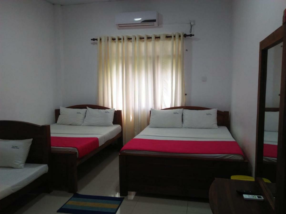 Tree House Holiday Home Kombichankulama Екстер'єр фото